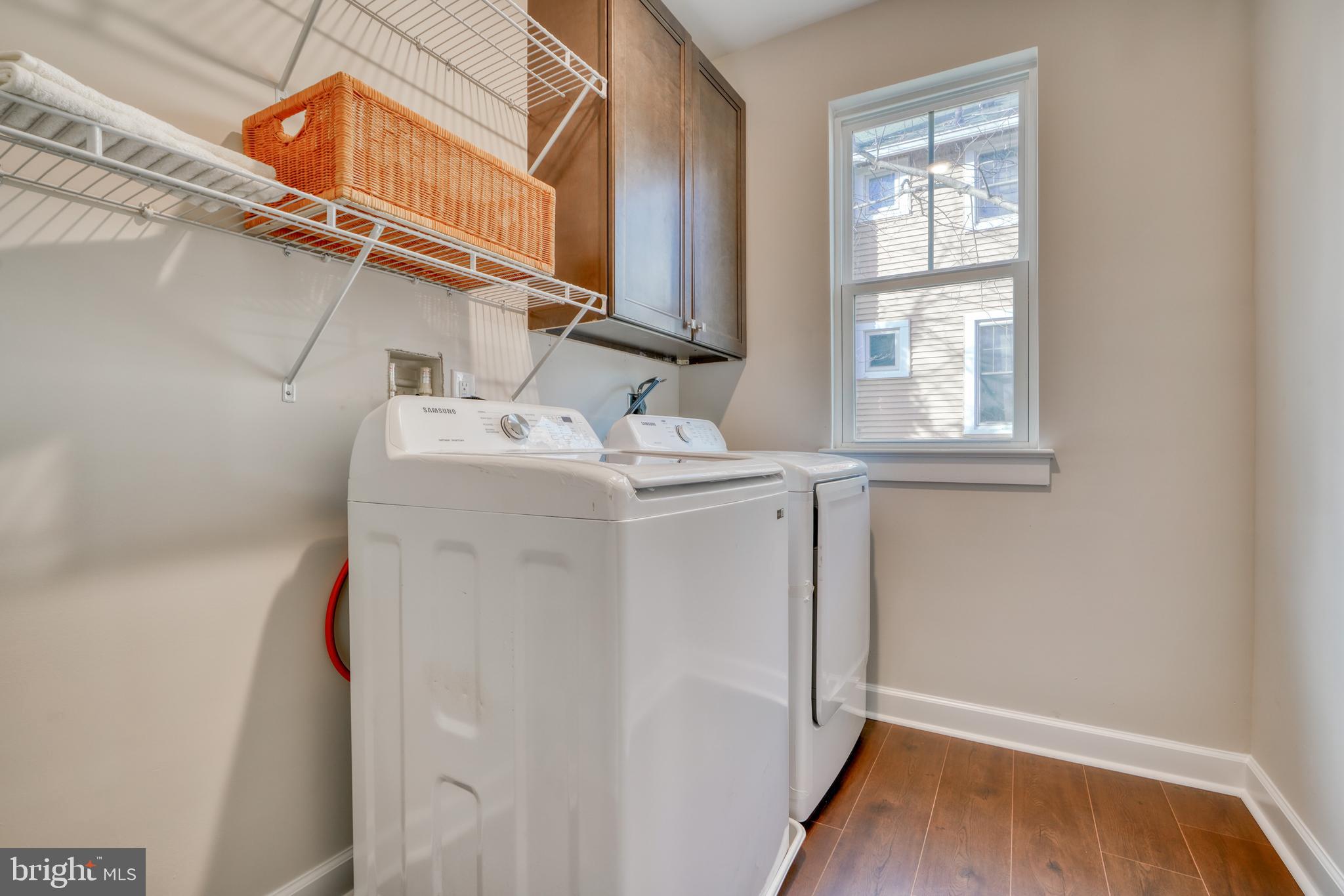 231 Mallow Hill Road Baltimore, MD 21229 - Photo 22 of 48 a utility room with dryer and washer