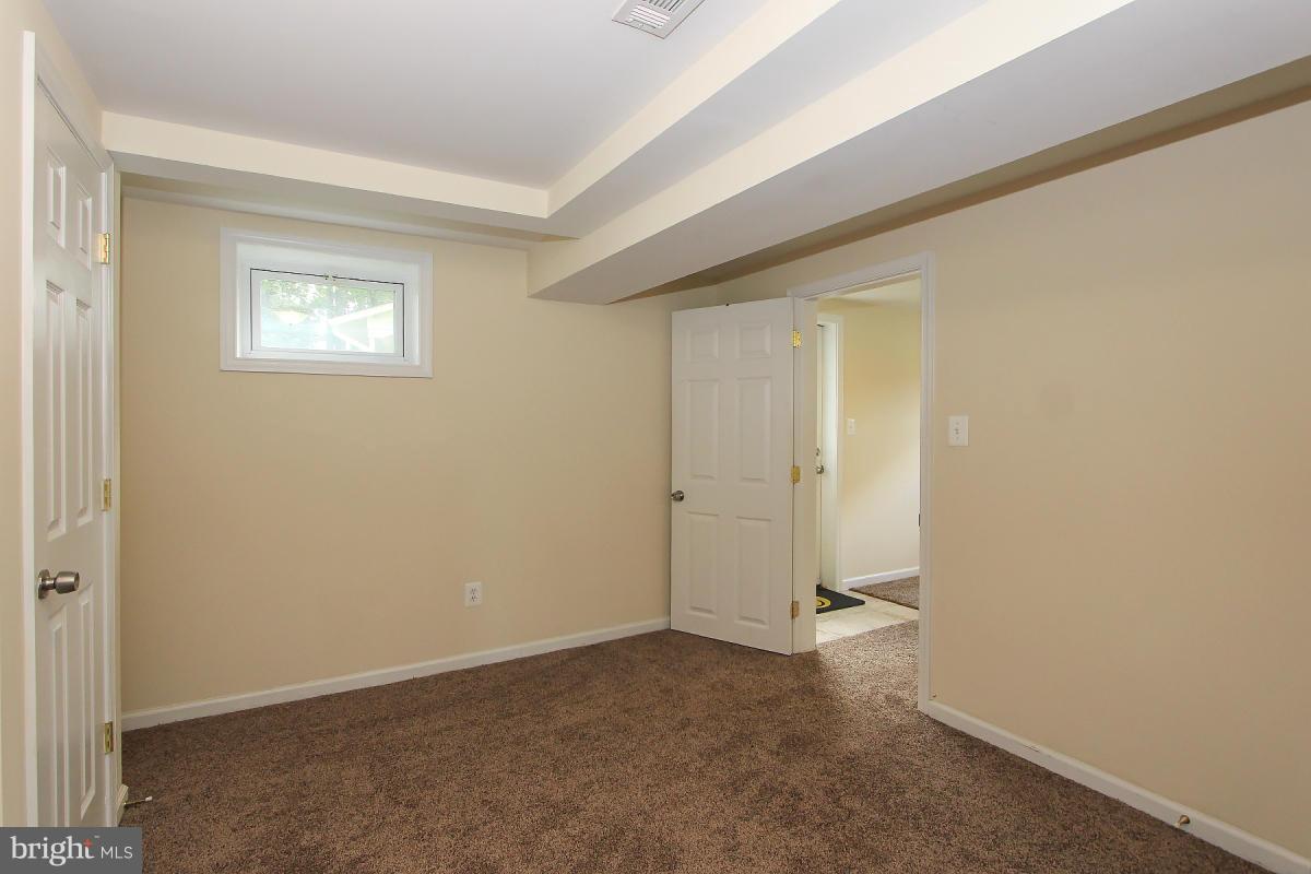 8904 Victoria Road Springfield, VA 22151 - Photo 27 of 30 Basement