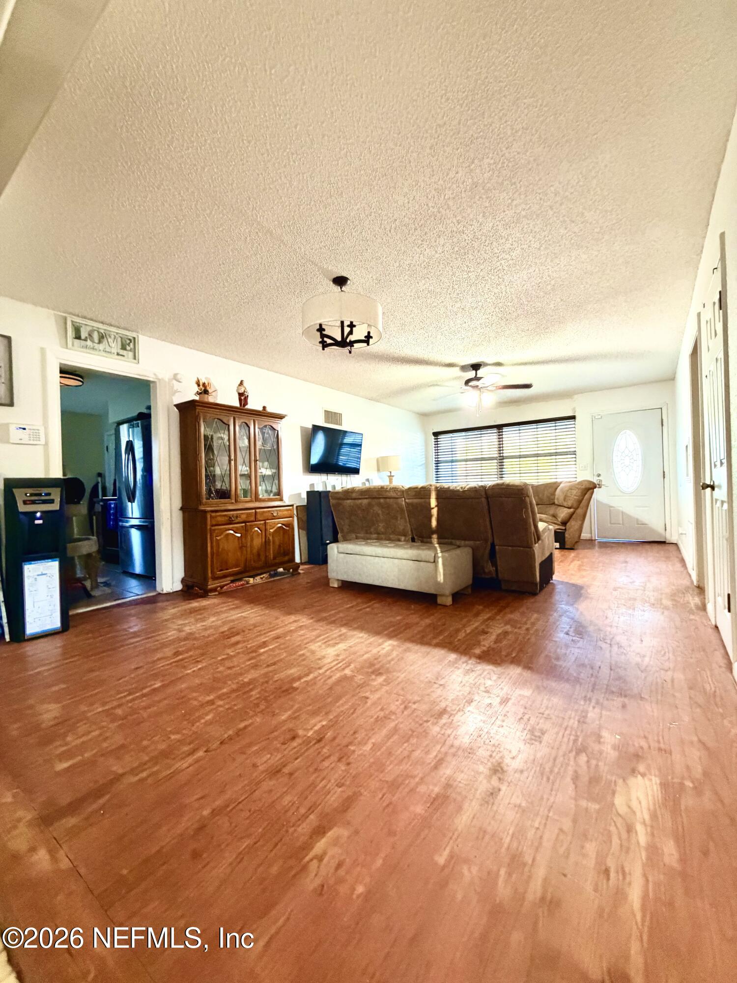 2434 Ligustrum Road Jacksonville, FL 32211 - Photo 4 of 23 IMG_9947