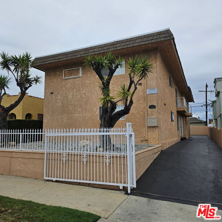 a view of front door
