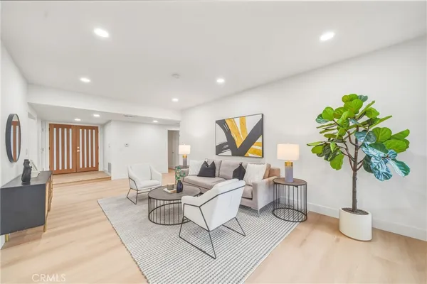 $2,299,000 | 15335 Seine Circle, Irvine, CA 92604