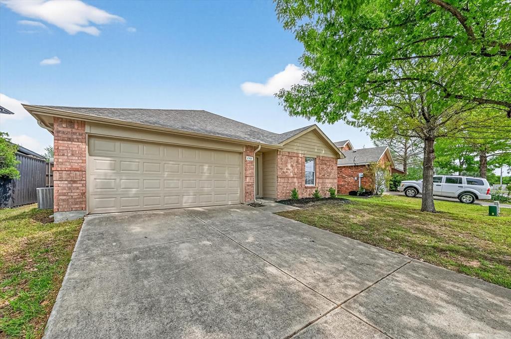 1312 Riviera Drive Princeton, TX 75407 - Photo 2 of 33