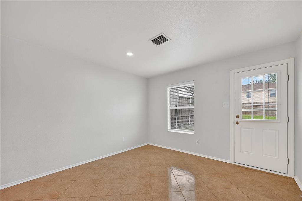 1312 Riviera Drive Princeton, TX 75407 - Photo 4 of 33