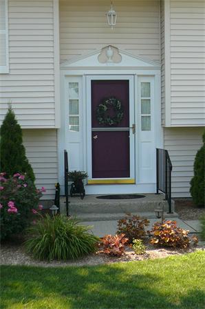 607 River Road Agawam, MA 01001 - Photo 3 of 20 Gallery Image 3