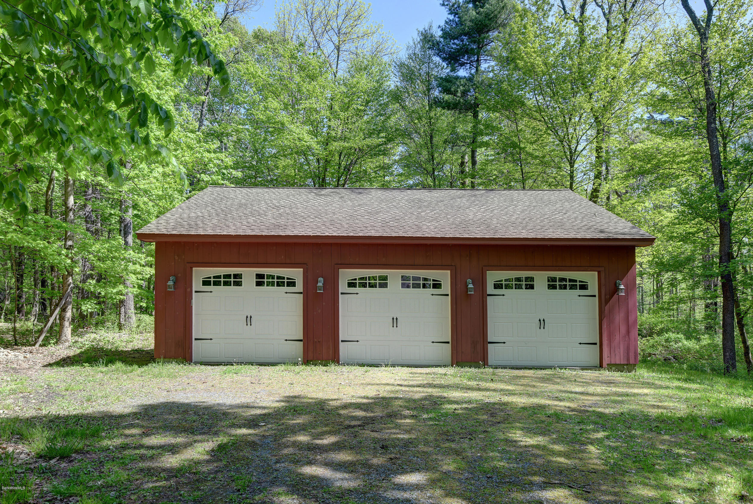 28 Austerlitz Road West Stockbridge, MA 01266 - Photo 34 of 44 a house with a outdoor space