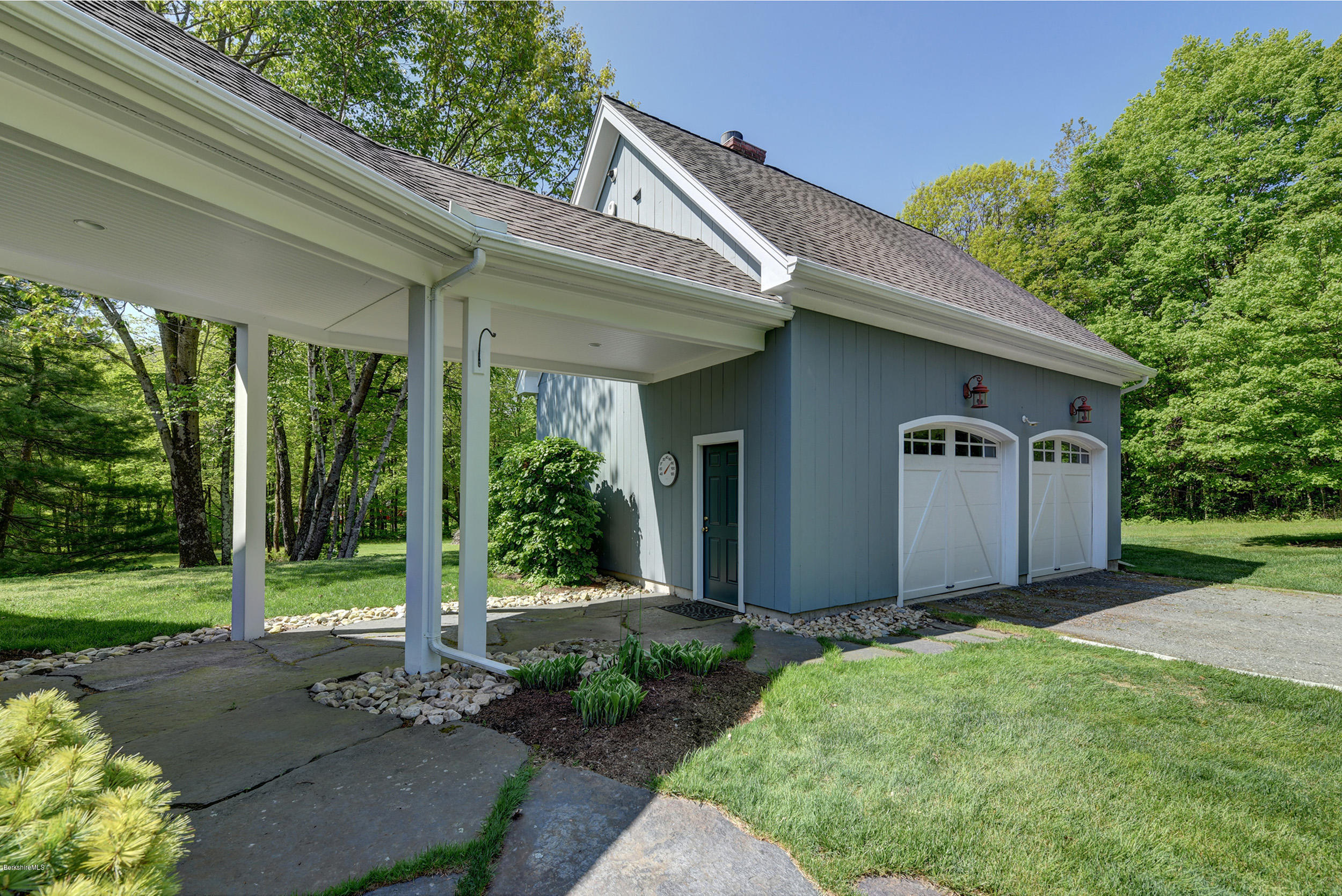 28 Austerlitz Road West Stockbridge, MA 01266 - Photo 37 of 44 a front view of a house with garden