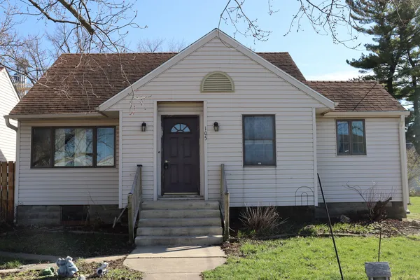 $164,987 | 105 Seiler Street, Martinton, IL 60951