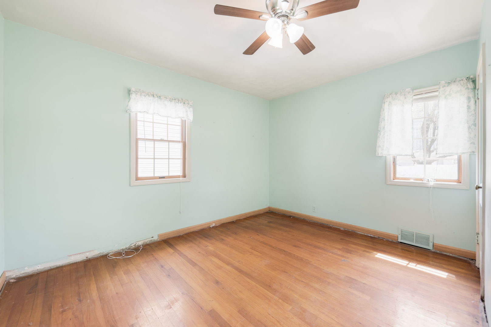 105 Seiler Street Martinton, IL 60951 - Photo 13 of 23