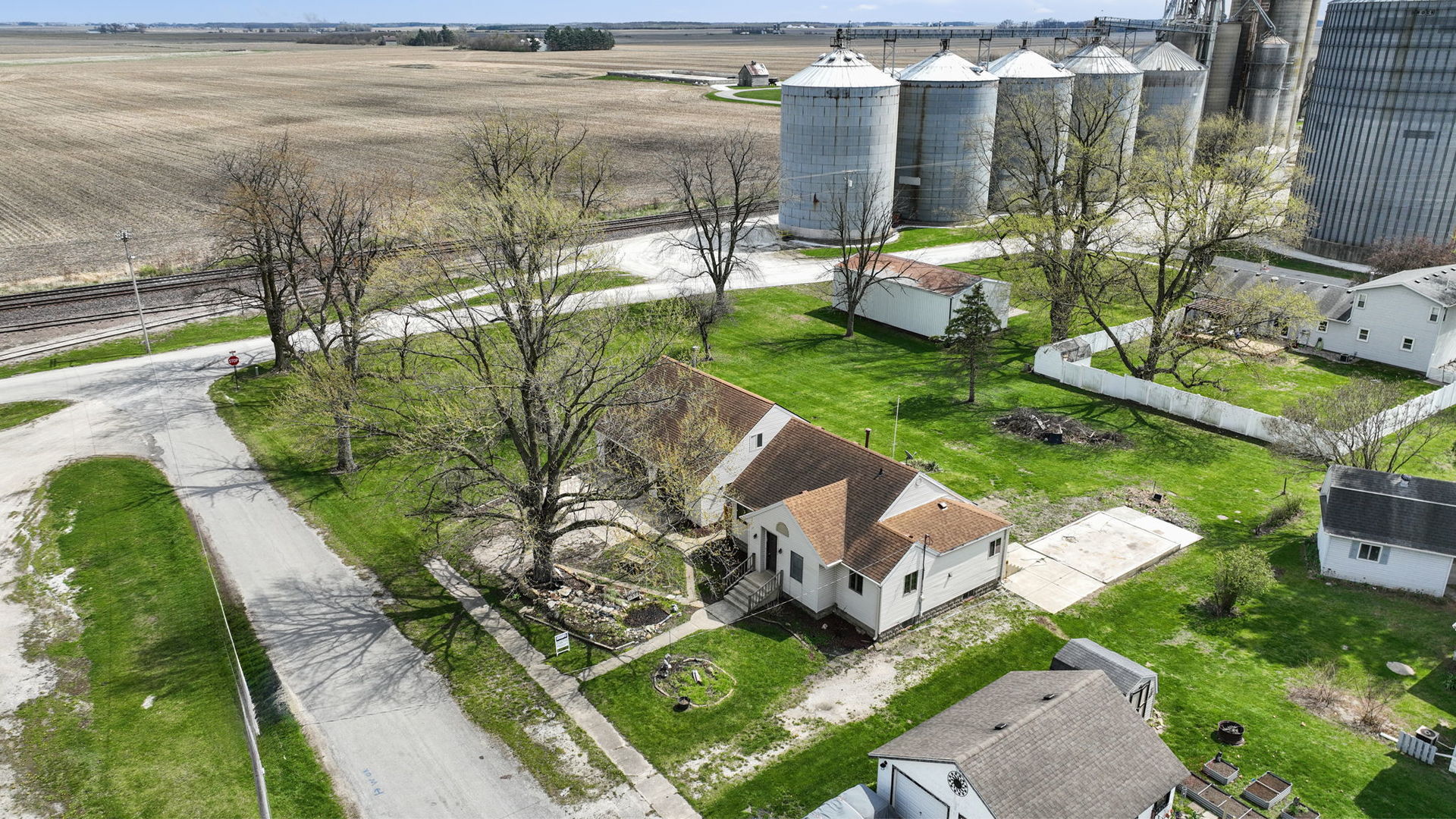 105 Seiler Street Martinton, IL 60951 - Photo 21 of 23