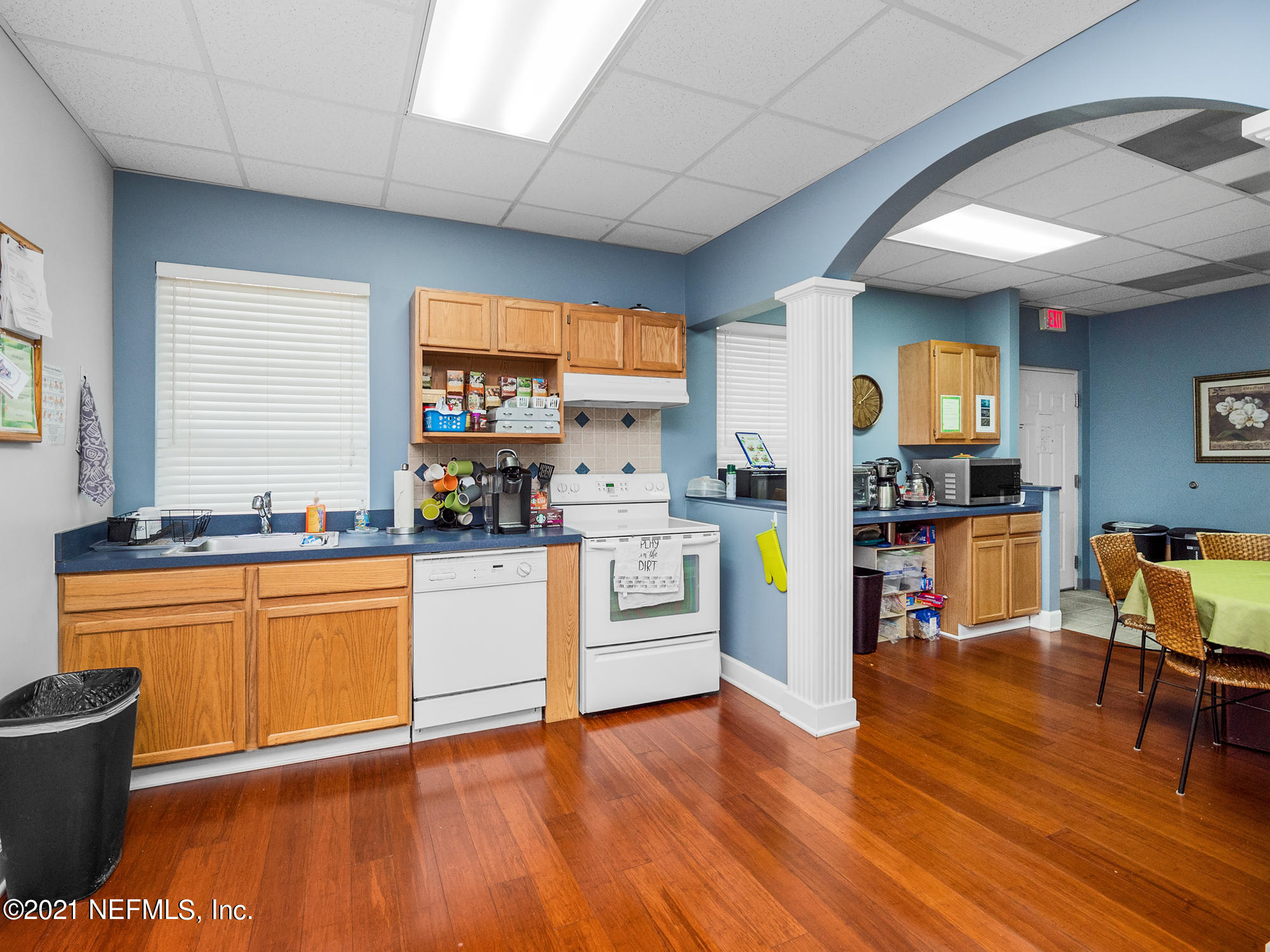 8298 Bayberry Road Jacksonville, FL 32256 - Photo 7 of 18 8298 Bayberry Rd Edit-8