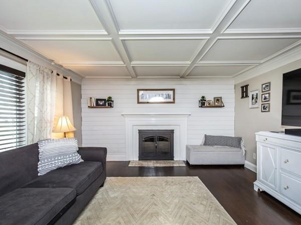 22 Stafford Road Danvers, MA 01923 - Photo 3 of 25 Gallery Image 3