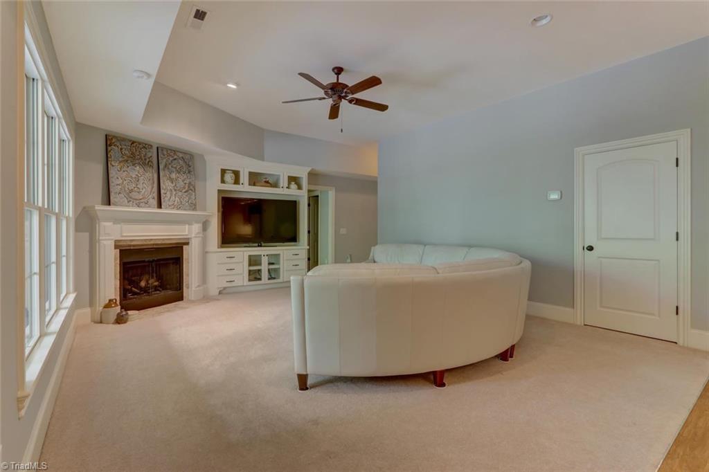 6305 Nesting Way Oak Ridge, NC 27310 - Photo 17 of 30
