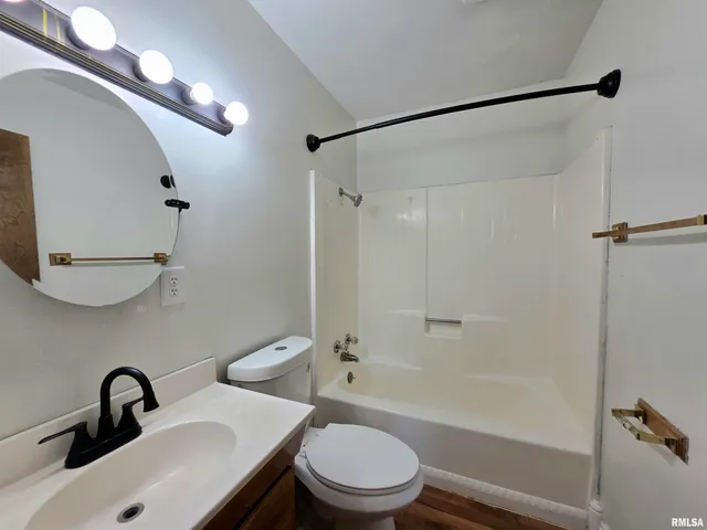 $130,000 | 106 Maple Lane, Bartonville, IL 61607