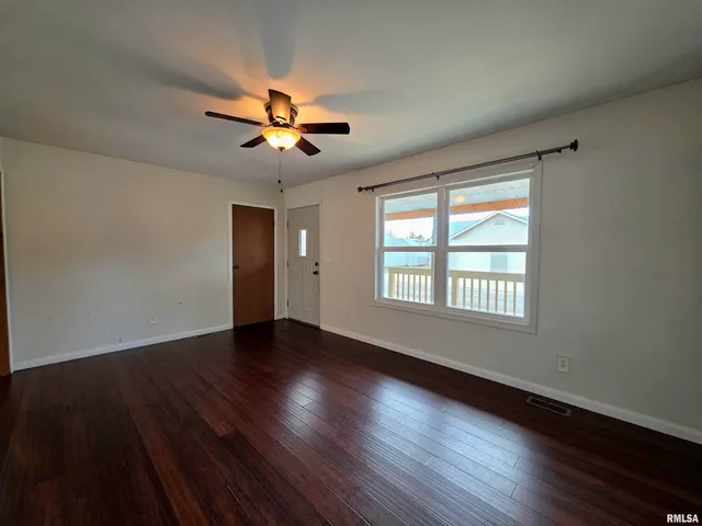 $130,000 | 106 Maple Lane, Bartonville, IL 61607