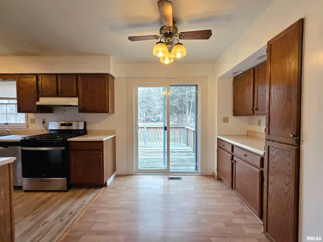 $130,000 | 106 Maple Lane, Bartonville, IL 61607