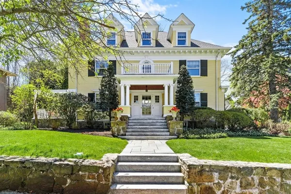 $2,490,000 | 7 Cliff Street, Winchester, MA 01890