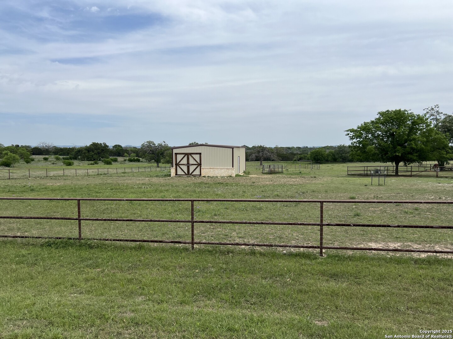545 Highgate Drive Bandera, TX 78003 - Photo 38 of 49
