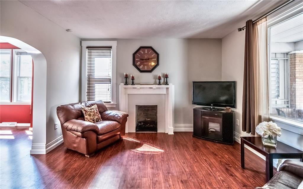 457 Ohio Avenue Rochester, PA 15074 - Photo 5 of 25