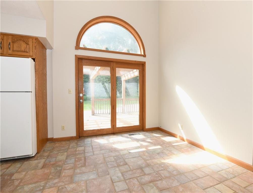 12900 West Becks Grove Road Columbus, IN 47201 - Photo 14 of 32 Gallery Image 14