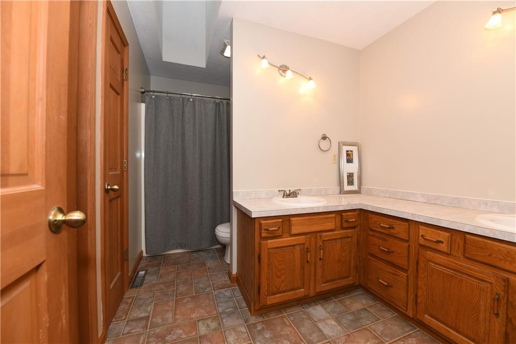 12900 West Becks Grove Road Columbus, IN 47201 - Photo 16 of 32 Gallery Image 16