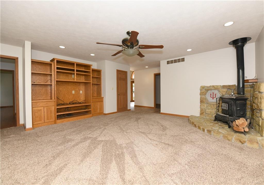 12900 West Becks Grove Road Columbus, IN 47201 - Photo 21 of 32 Gallery Image 21