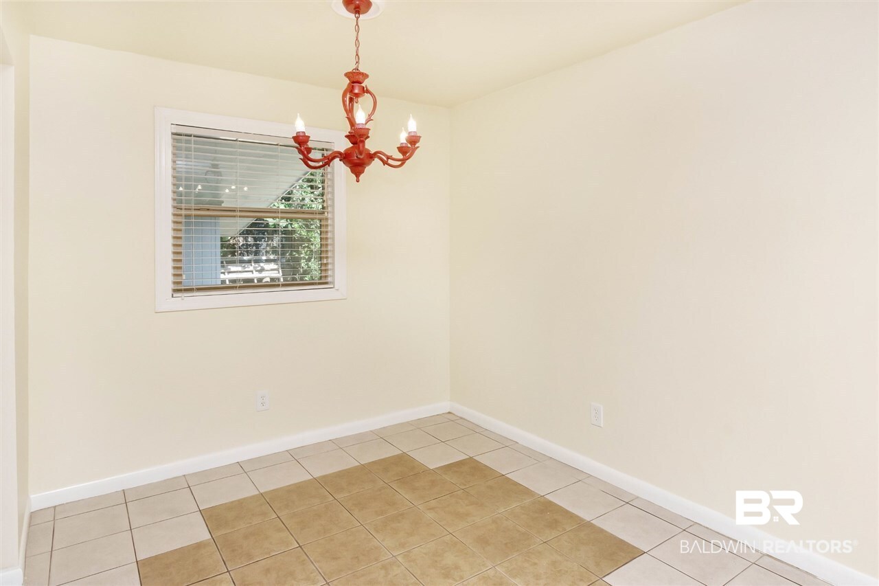 4204 Cottage Hill Road Mobile, AL 36609 - Photo 22 of 34