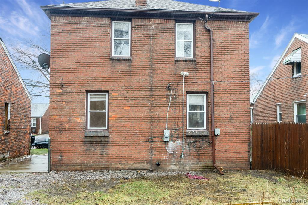 15046 Snowden Street Detroit, MI 48227 - Photo 6 of 9