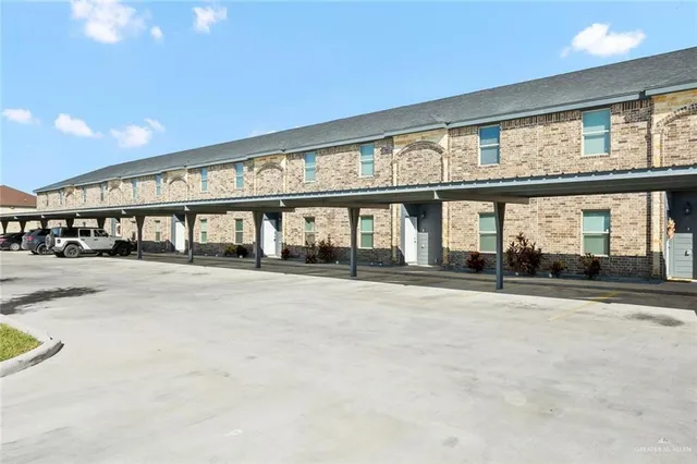 $1,025 | 1400 Humming Bird Court, Unit 4, Pharr, TX 78577