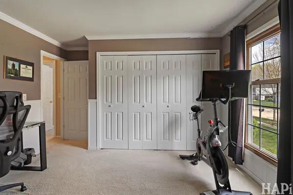 $385,000 | 38 Chelsea Lane, Cary, IL 60013