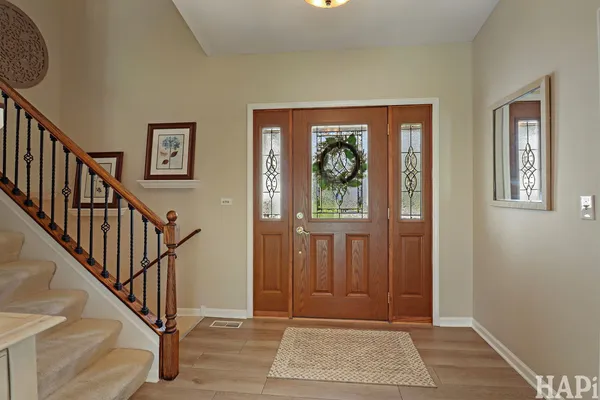 $385,000 | 38 Chelsea Lane, Cary, IL 60013