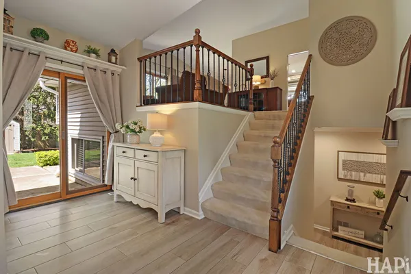 $385,000 | 38 Chelsea Lane, Cary, IL 60013