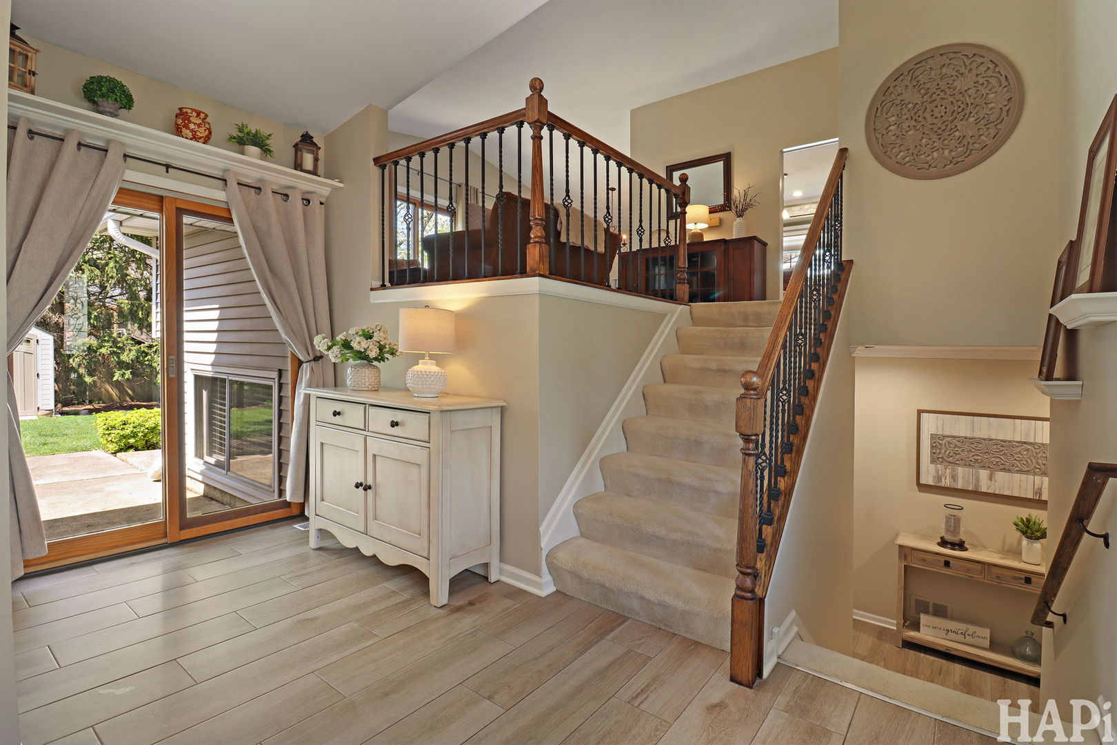38 Chelsea Lane Cary, IL 60013 - Photo 2 of 33