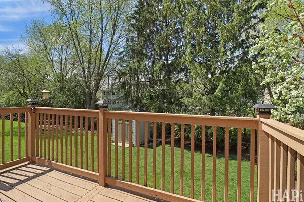$385,000 | 38 Chelsea Lane, Cary, IL 60013