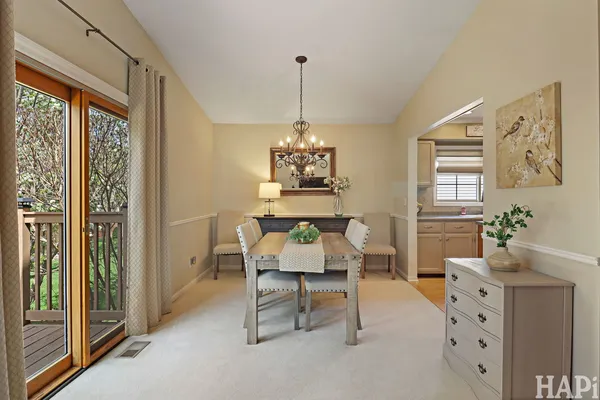 $385,000 | 38 Chelsea Lane, Cary, IL 60013