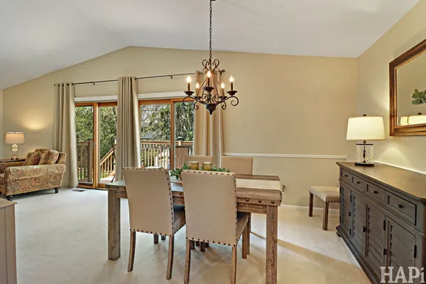 $385,000 | 38 Chelsea Lane, Cary, IL 60013