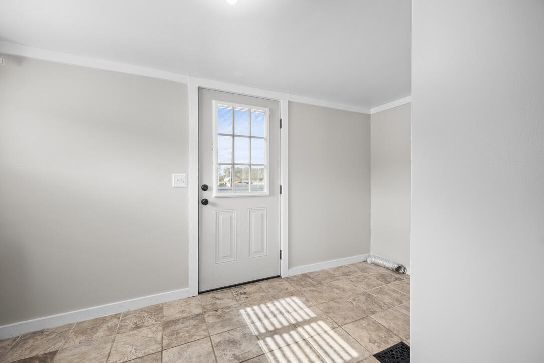 2332 Cooper Store Road Moncks Corner, SC 29461 - Photo 14 of 50 922953B4-26CA-4621-8B10-650B44BE6642_1_1