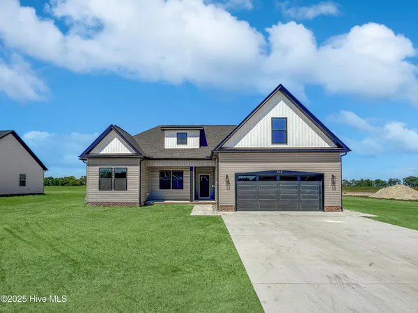 $479,900 | 2111 Staysail Drive, Elizabeth City, NC 27909