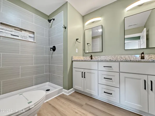 $479,900 | 2111 Staysail Drive, Elizabeth City, NC 27909