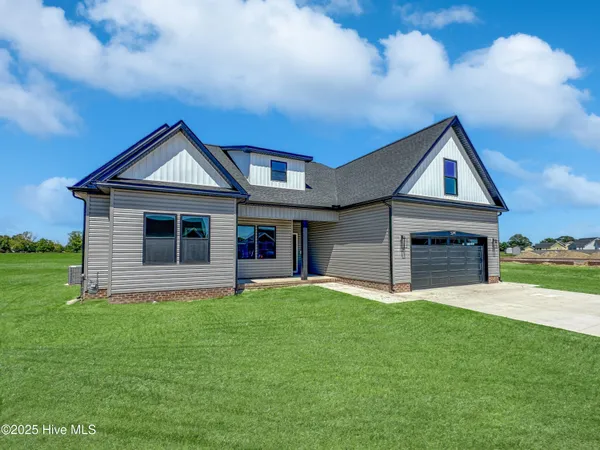 $479,900 | 2111 Staysail Drive, Elizabeth City, NC 27909