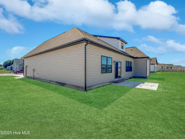 $479,900 | 2111 Staysail Drive, Elizabeth City, NC 27909