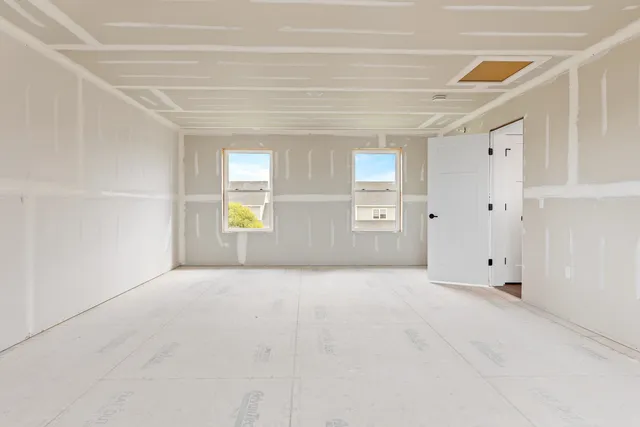 $715,000 | 77 Wilson Lane, South Burlington, VT 05403