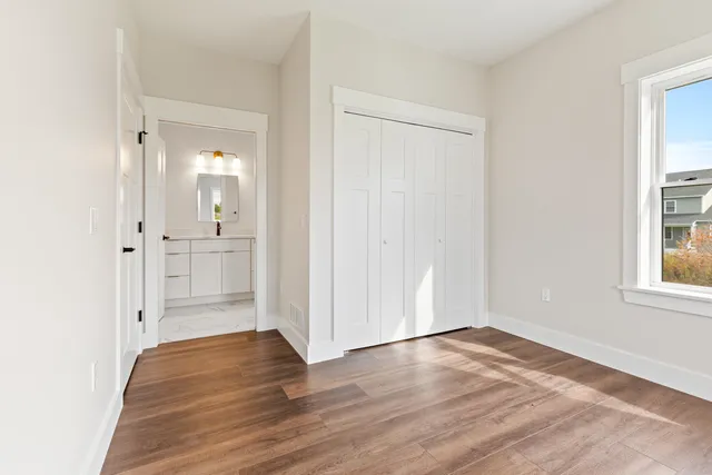 $715,000 | 77 Wilson Lane, South Burlington, VT 05403