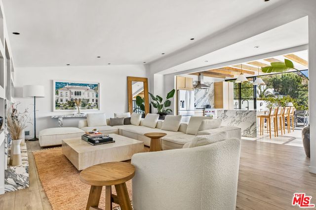 $3,450,000 | 8608 Hollywood Boulevard, Los Angeles, CA 90069