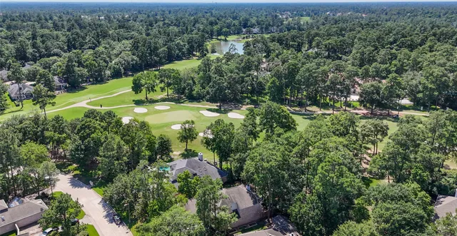 $5,500 | 38 North Castlegreen Circle, The Woodlands, TX 77381