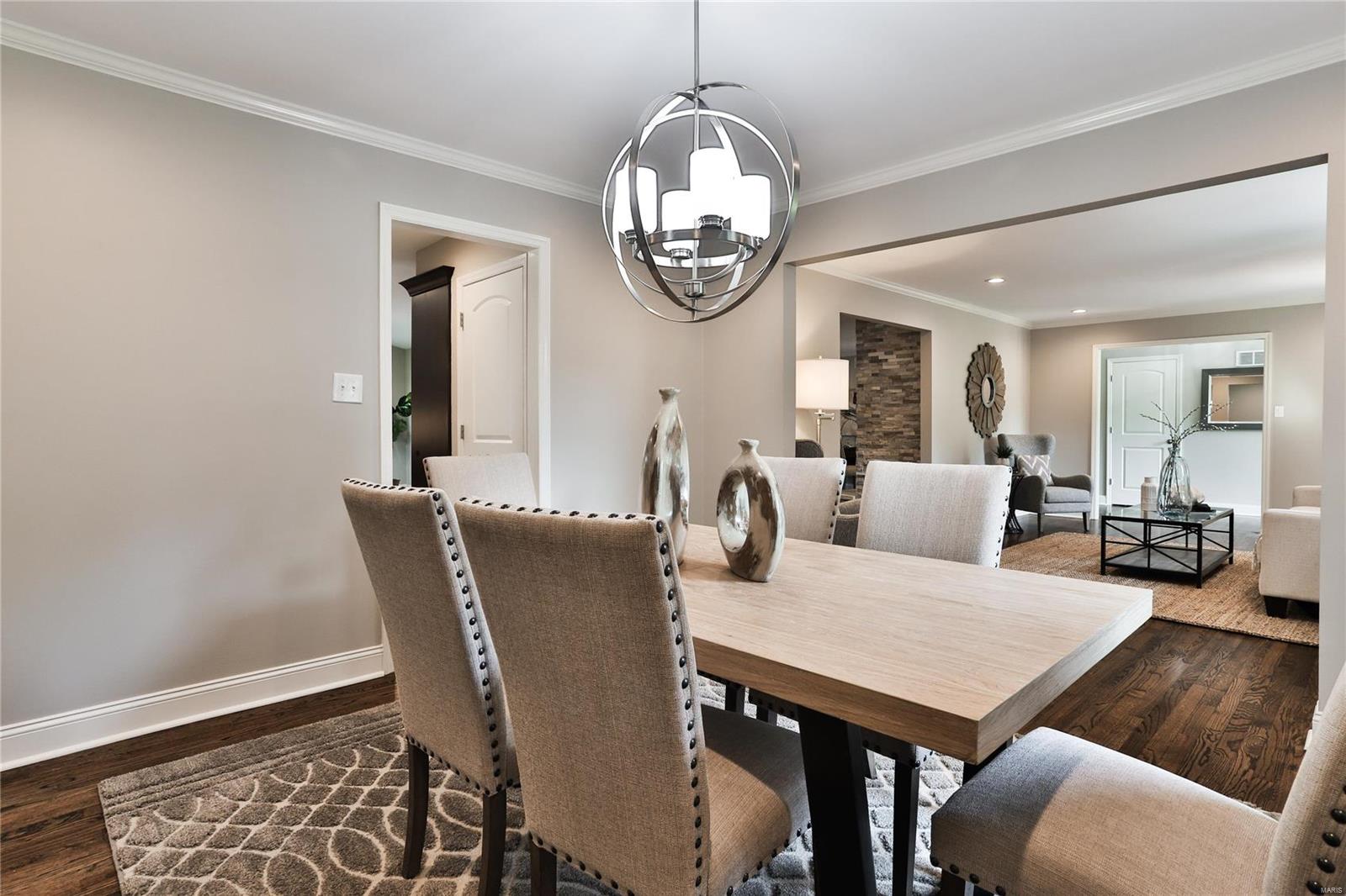 12055 Point Oak Road St. Louis, MO 63131 - Photo 15 of 62 Gallery Image 15