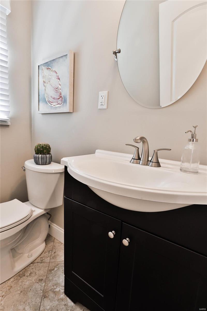 12055 Point Oak Road St. Louis, MO 63131 - Photo 34 of 62 Gallery Image 34