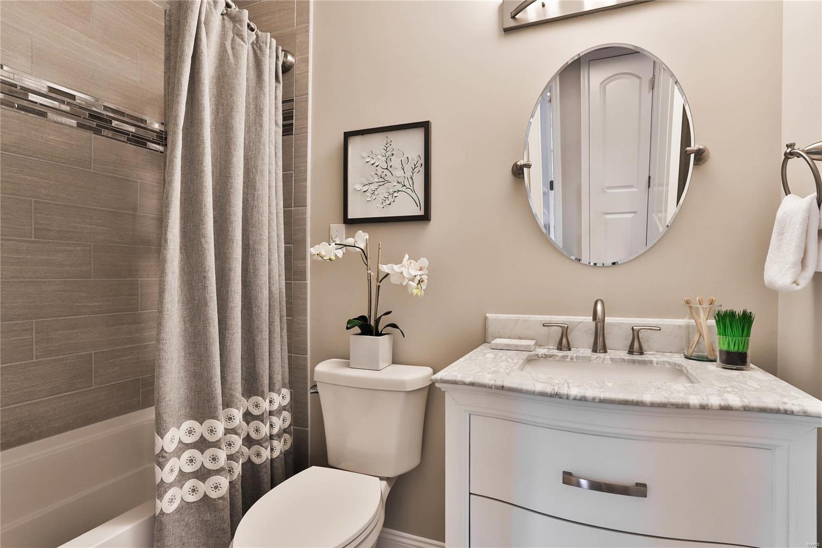 12055 Point Oak Road St. Louis, MO 63131 - Photo 37 of 62 Gallery Image 37