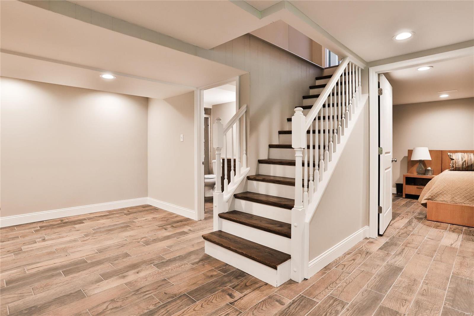 12055 Point Oak Road St. Louis, MO 63131 - Photo 47 of 62 Gallery Image 47