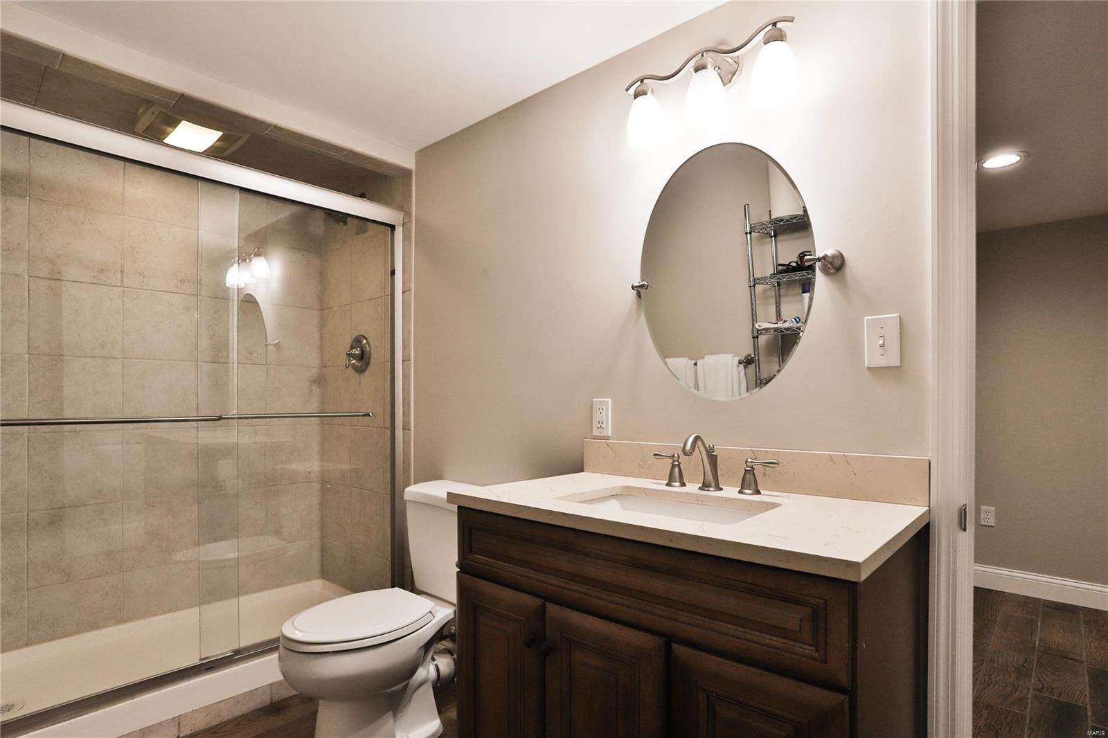 12055 Point Oak Road St. Louis, MO 63131 - Photo 50 of 62 Gallery Image 50