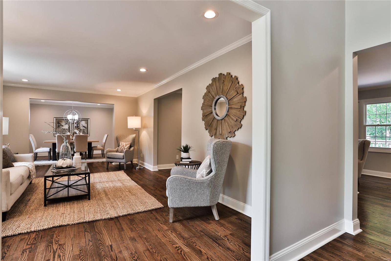 12055 Point Oak Road St. Louis, MO 63131 - Photo 6 of 62 Gallery Image 6